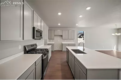 9148 Lanceleaf Drive, Colorado Springs, CO 80925 - Photo 13