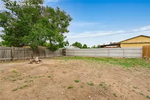 1205 Catalpa St, Pueblo, CO 81001 - Photo 25