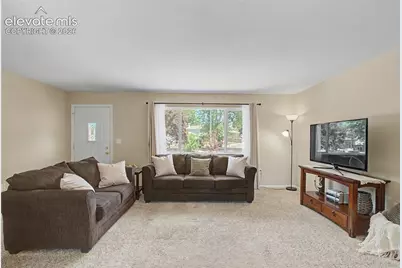 4821 Del Sol Road, Colorado Springs, CO 80918 - Photo 9