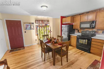 215 S Park Street, Woodland Park, CO 80863 - Photo 7
