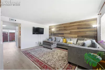 360 W Rockrimmon Boulevard #F, Colorado Springs, CO 80919 - Photo 5