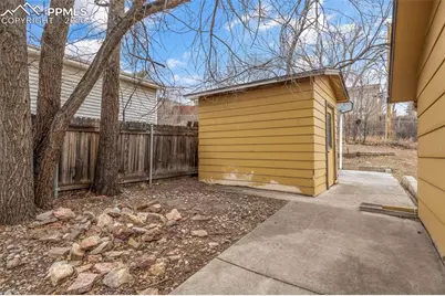 814 Paradise Lane, Colorado Springs, CO 80904 - Photo 37