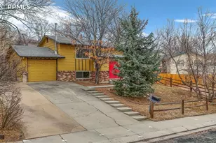 814 Paradise Ln, Colorado Springs, CO 80904 - Photo 1