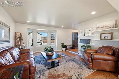 2815 Helmsdale Drive, Colorado Springs, CO 80920 - Photo 13