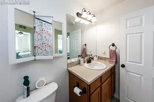 717 Edna Ln, Pueblo, CO 81005 - Photo 31