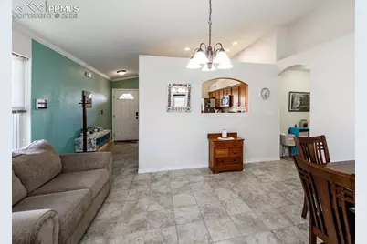 717 Edna Lane, Pueblo, CO 81005 - Photo 13