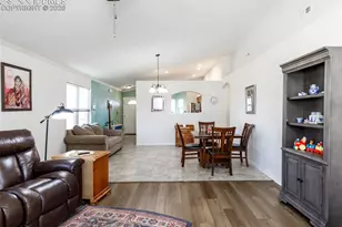 717 Edna Ln, Pueblo, CO 81005 - Photo 15