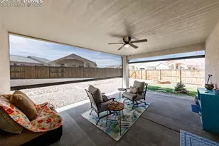 717 Edna Ln, Pueblo, CO 81005 - Photo 17