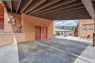 18 Taos Pl, Manitou Springs, CO 80829 - Photo 39