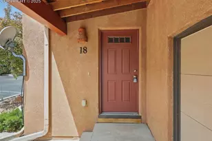 18 Taos Pl, Manitou Springs, CO 80829 - Photo 3