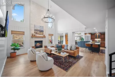 2855 Halleys Court, Colorado Springs, CO 80906 - Photo 9