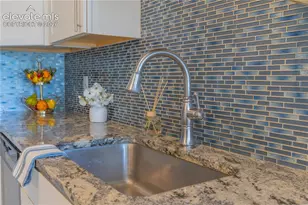 1621 W 18th St, Pueblo, CO 81003 - Photo 13