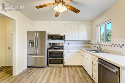 1626 Wynkoop Drive, Colorado Springs, CO 80909 - Photo 9