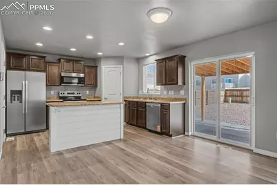 6189 Shavers Drive, Colorado Springs, CO 80925 - Photo 7