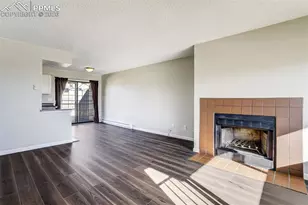 326 Mt View Ln, Colorado Springs, CO 80907 - Photo 9