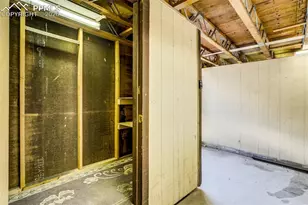 326 Mt View Ln, Colorado Springs, CO 80907 - Photo 37