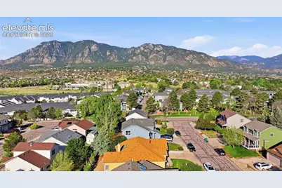 1023 Whistler Hollow Drive, Colorado Springs, CO 80906 - Photo 3