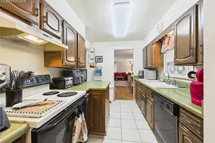 115 Kenwood Dr, Pueblo, CO 81004 - Photo 15