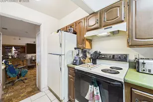 115 Kenwood Dr, Pueblo, CO 81004 - Photo 13