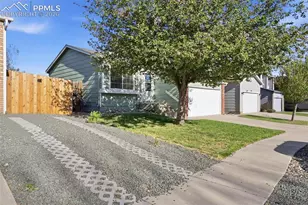 5065 Slickrock Dr, Colorado Springs, CO 80923 - Photo 3