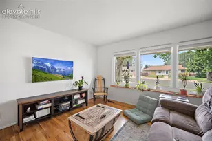1334 Edith Ln, Colorado Springs, CO 80909 - Photo 7