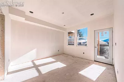 205 W Henrietta Avenue, Woodland Park, CO 80863 - Photo 17