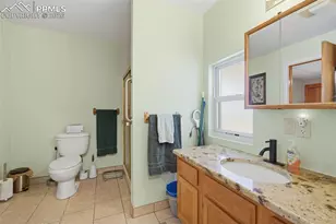 1218 W 3rd St, Florence, CO 81226 - Photo 15