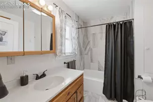 1218 W 3rd St, Florence, CO 81226 - Photo 17