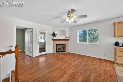 12 Luxury Lane, Colorado Springs, CO 80921 - Photo 5