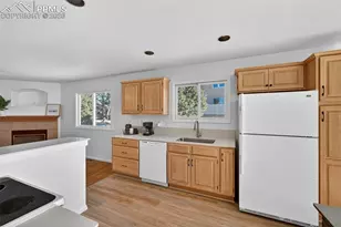 12 Luxury Ln, Colorado Springs, CO 80921 - Photo 9