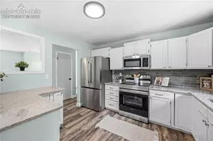 2650 Maroon Bells Ave, Colorado Springs, CO 80918 - Photo 7