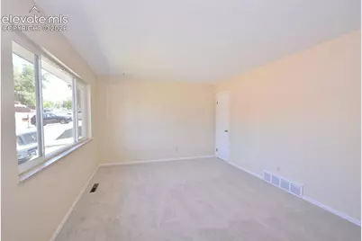 2111 Kodiak Drive, Colorado Springs, CO 80910 - Photo 3