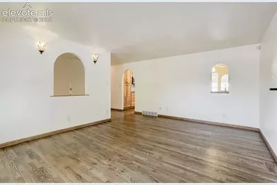 2814 Ridgeglen Place, Colorado Springs, CO 80918 - Photo 11