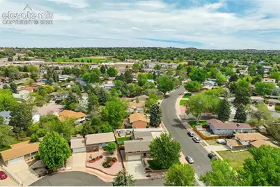 2814 Ridgeglen Place, Colorado Springs, CO 80918 - Photo 49