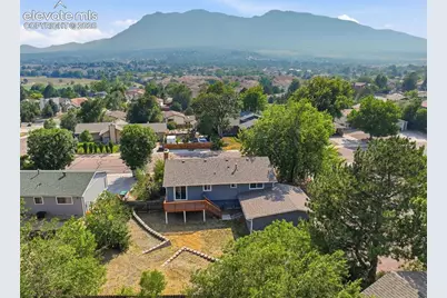 1239 Suncrest Way, Colorado Springs, CO 80906 - Photo 11