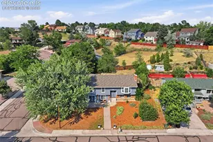 1239 Suncrest Way, Colorado Springs, CO 80906 - Photo 7