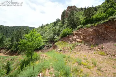 1096 Laguna Point, Manitou Springs, CO 80829 - Photo 7