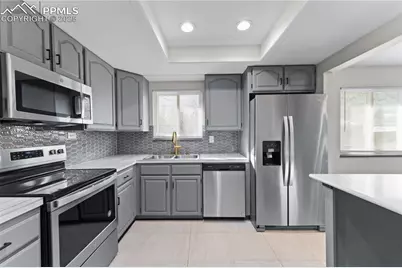 906 N Chelton Road, Colorado Springs, CO 80909 - Photo 11