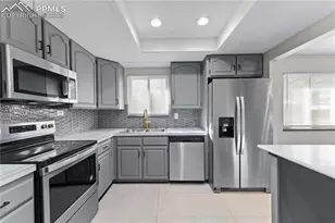 906 N Chelton Rd, Colorado Springs, CO 80909 - Photo 11