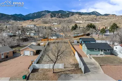 1120 Modes Street, Colorado Springs, CO 80906 - Photo 17