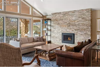 1214 Hill Circle, Colorado Springs, CO 80904 - Photo 9