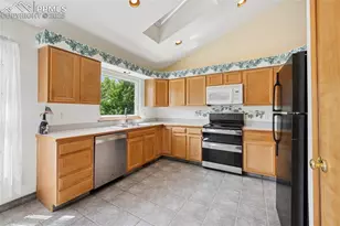 6510 Packsaddle Ct, Colorado Springs, CO 80922 - Photo 11