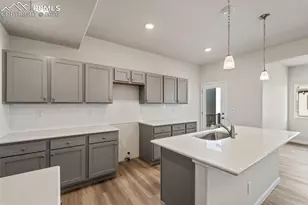 2169 Zipline Vw, Colorado Springs, CO 80910 - Photo 3