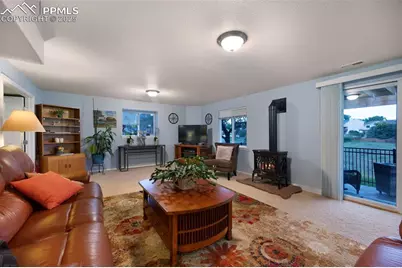 6370 Perfect View, Colorado Springs, CO 80919 - Photo 25