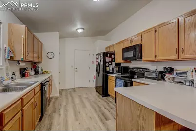 2533 Patriot Heights, Colorado Springs, CO 80904 - Photo 5