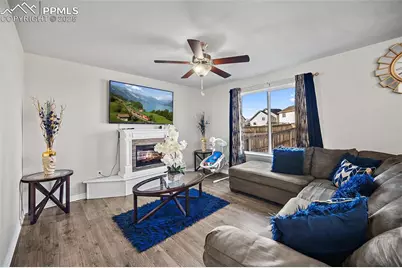 6924 Winnicut Drive, Colorado Springs, CO 80925 - Photo 13