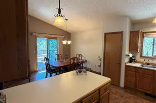 17730 Grama Ridge Rd, Colorado Springs, CO 80908 - Photo 13