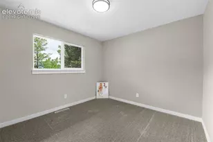 402 Elmwood Dr, Colorado Springs, CO 80907 - Photo 15