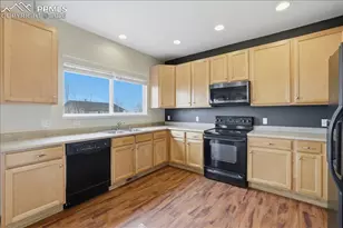 4489 Crow Creek Dr, Colorado Springs, CO 80922 - Photo 3