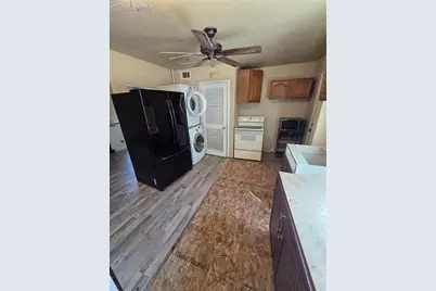 1221 Richards Avenue, Colorado Springs, CO 80904 - Photo 7